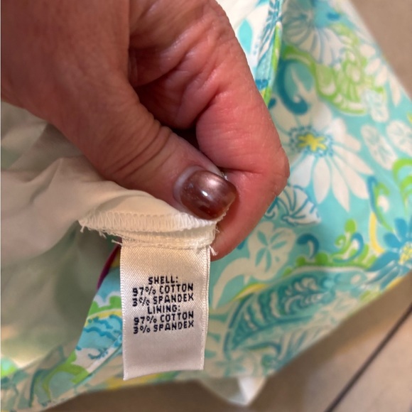 Lily Pulitzer blue and yellow Floral shell Print Cotton Skorts size 8 worn once - Picture 5 of 8